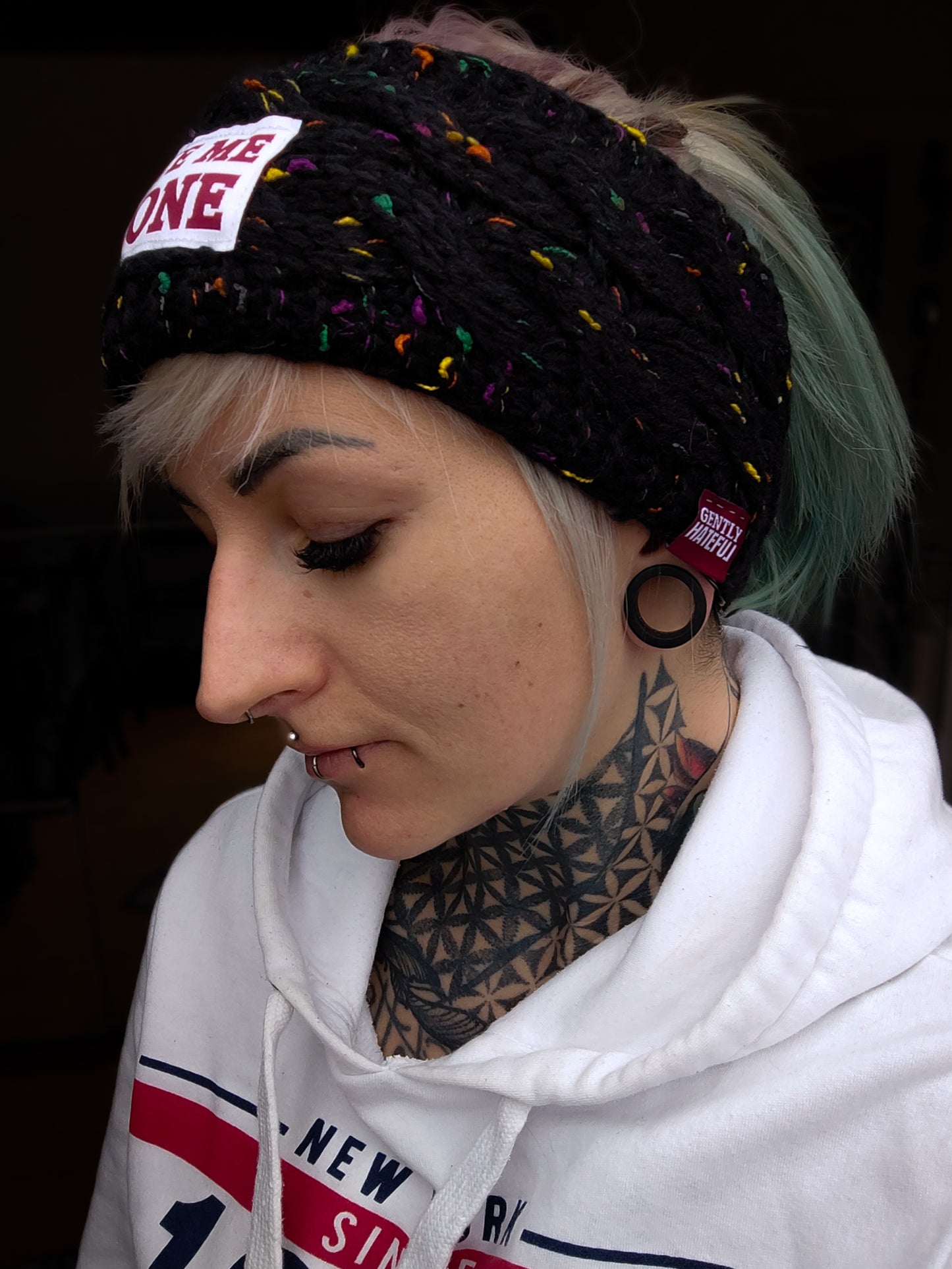 Headband LEAVE ME ALONE